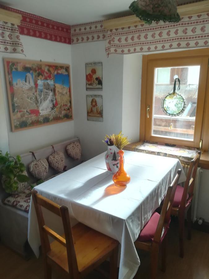 Chalet Lei Appartamento Pieve di Livinallongo Esterno foto